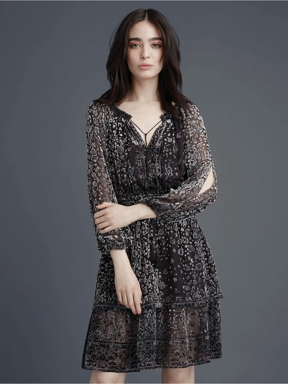 Tahari Olsen Devore Velvet Burnout Cold Shoulder Dress, Cocktail Dress Size S